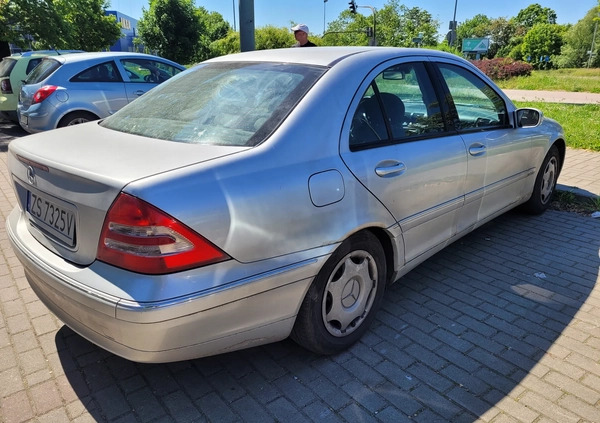 Mercedes-Benz Klasa C cena 5900 przebieg: 199600, rok produkcji 2002 z Szczecin małe 79